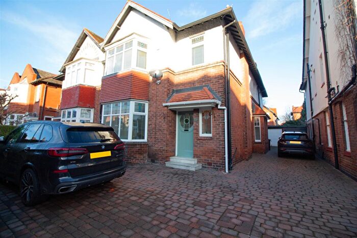 4 Bedroom Semi-Detached House To Rent In Osborne Road, Jesmond, NE2