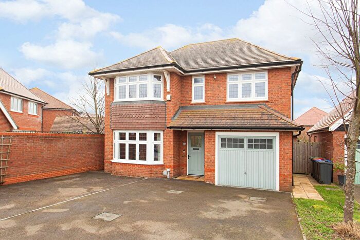 4 Bedroom Detached House For Sale In Braid Drive, Herne Bay, Kent, CT6
