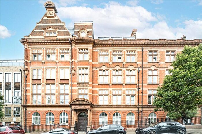 2 Bedroom Apartment To Rent In Glengall Road, London, NW6