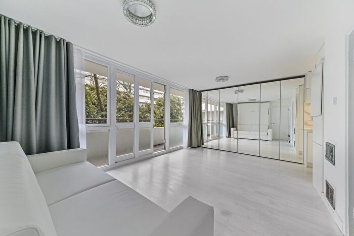 1 Bedroom Flat To Rent In Holcroft Court, Clipstone Street, W1W