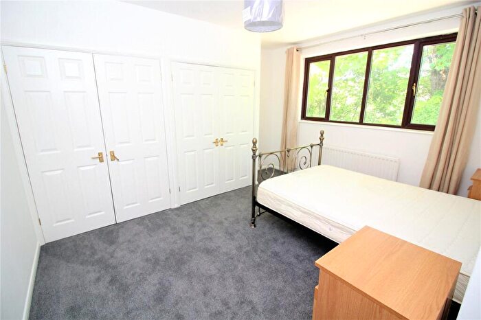 1 Bedroom Semi-Detached House To Rent In Alanbrooke, Gravesend, Kent, DA12