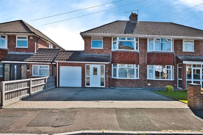 3 Bedroom Semi-Detached House For Sale In Tower Road, Yeovil, BA21