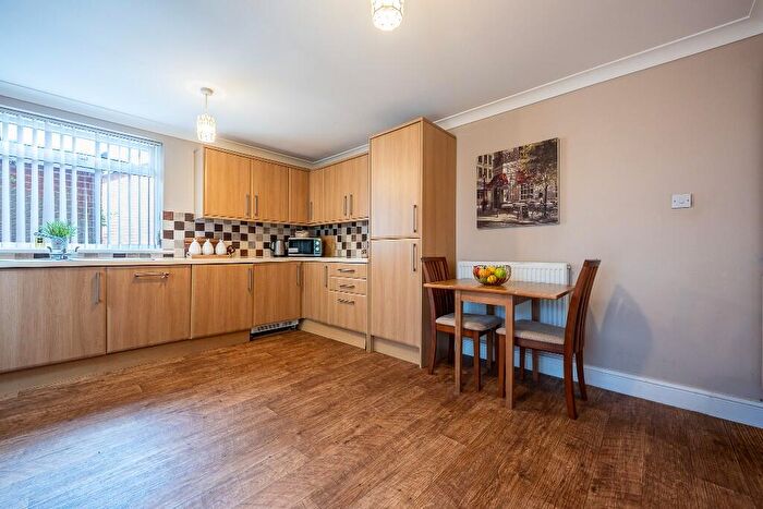 2 Bedroom Bungalow For Sale In Ormond Avenue, Lathom, L40