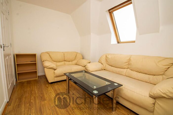 2 Bedroom Apartment To Rent In Hardie's Point, Colchester, CO2