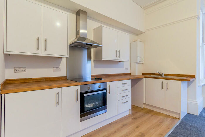 1 Bedroom Apartment To Rent In Lawn Road, Wheatley, Doncaster, DN1