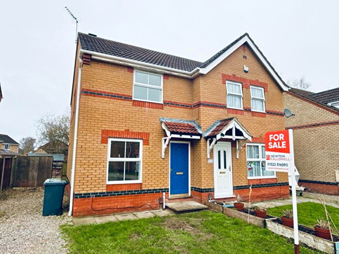 2 Bedroom Semi-Detached House For Sale In Baker Crescent, Doddington Park, Lincoln, LN6