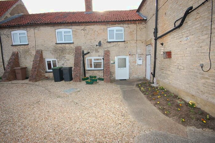 4 Bedroom Cottage To Rent In High Street, Metheringham, LN4