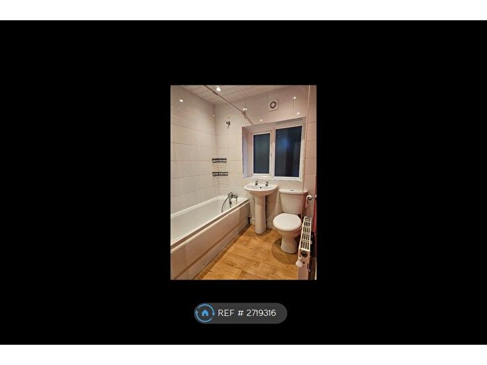 3 Bedroom Terraced House To Rent In Rockcliffe Street, Blackburn, BB2