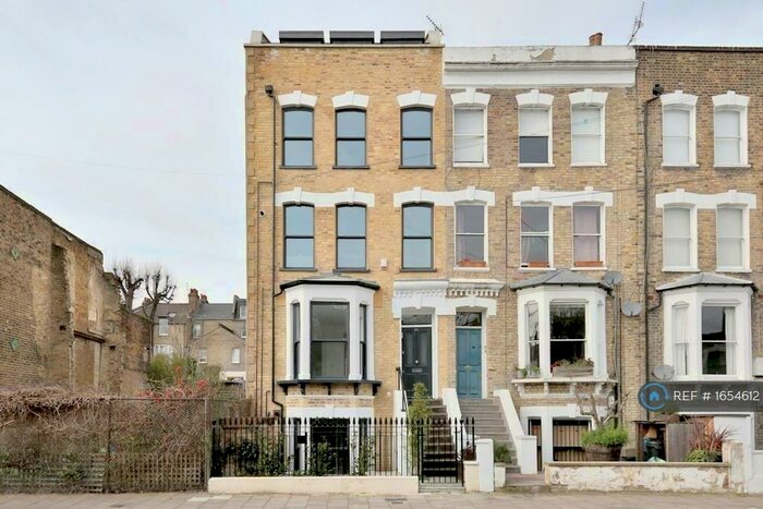 1 Bedroom Flat To Rent In Springdale Road, London, N16