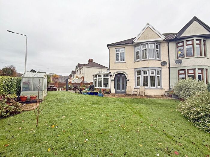 3 Bedroom Semi Detached House For Sale In Ynyslyn Road, Pontypridd, Rhondda Cynon Taff., CF37