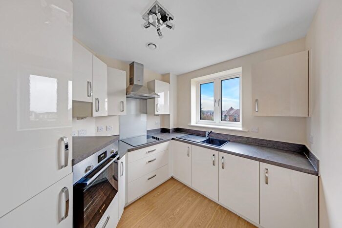 2 Bedroom Flat To Rent In Shortwood Copse Lane, Basingstoke, RG23