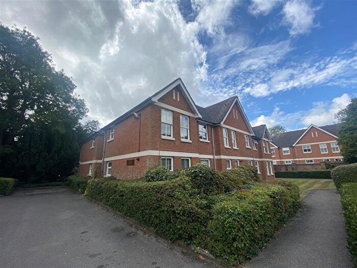 1 Bedroom Apartment To Rent In Regents Park Road, Southampton, SO15