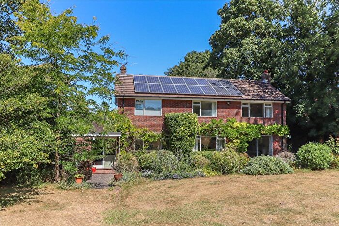 4 Bedroom Detached House For Sale In Abbotts Close, Abbotts Ann, Andover, Hampshire, SP11
