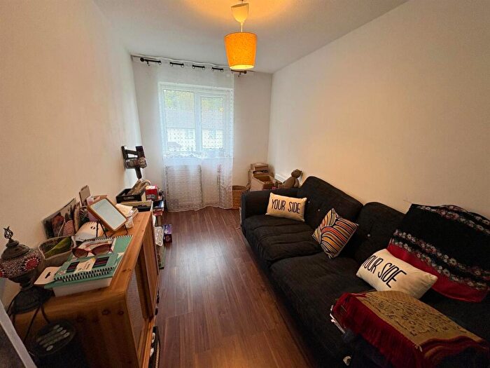 2 Bedroom Flat For Sale In Charles Crescent, Harrow, HA1