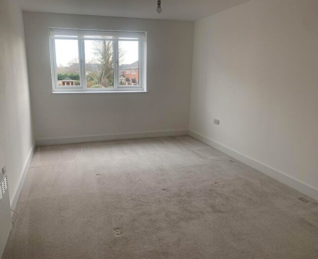 2 Bedroom Apartment To Rent In Liverpool Road, Liverpool, Merseyside, L37