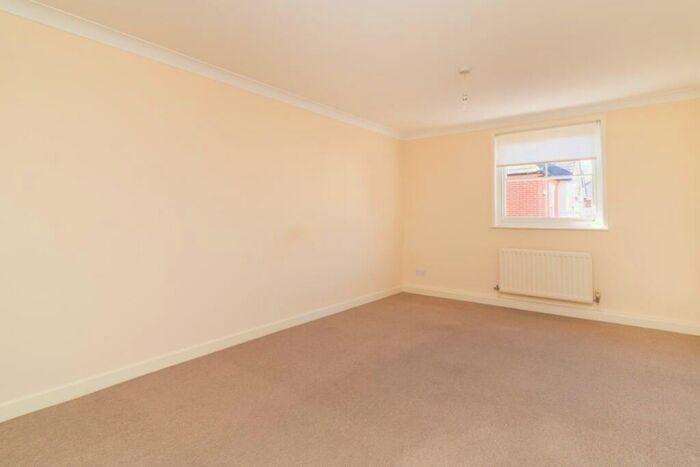 2 Bedroom Apartment To Rent In Orient Place, Canterbury, CT2