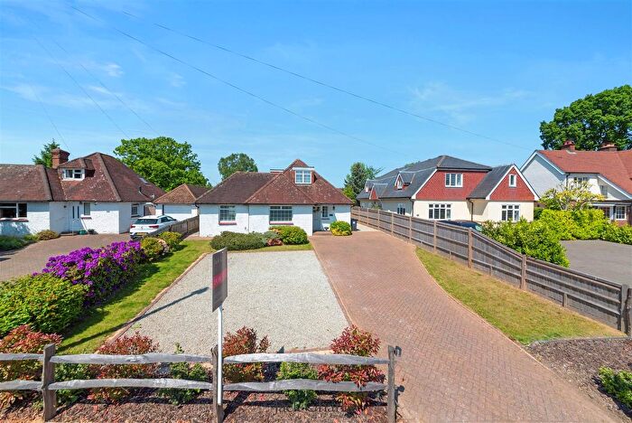 3 Bedroom Detached Bungalow For Sale In Hadlow Road, Tonbridge, TN10