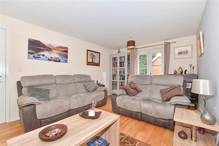 5 Bedroom Detached House For Sale In Bramble Walk, Kingsnorth, Ashford, Kent, TN23