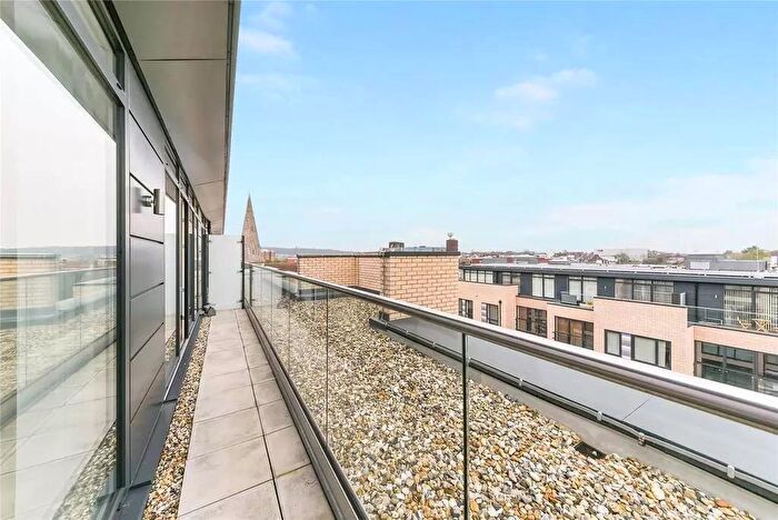 1 Bedroom Flat To Rent In Grove Place, Eltham, London, SE9