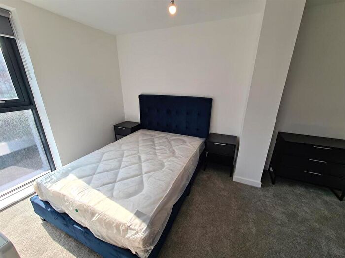 2 Bedroom Apartment To Rent In Downtown, Woden Street, Salford, M5