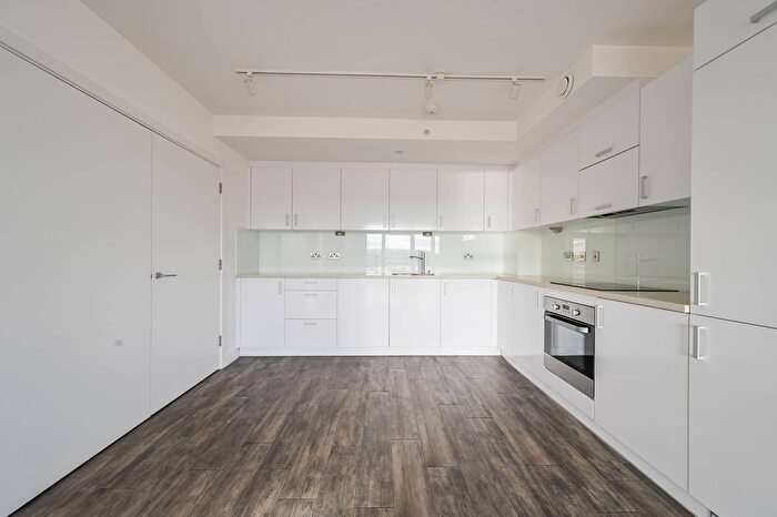 3 Bedroom Flat To Rent In Adlay Apartments, Royal Docks, London, E16