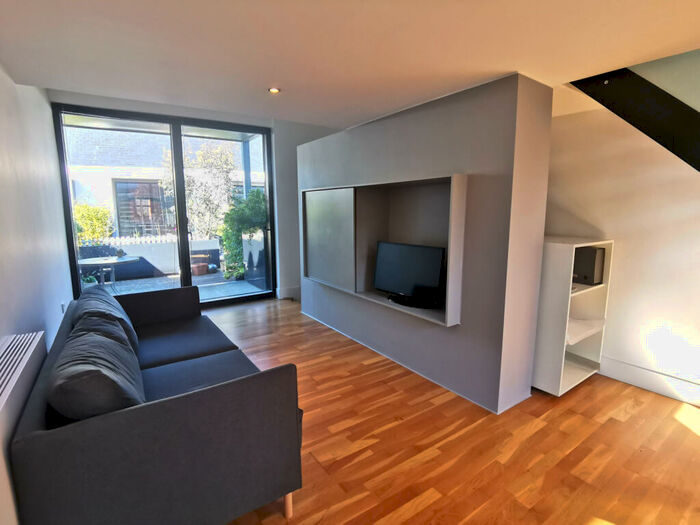 2 Bedroom Terraced House To Rent In Ash Street, Salford, M6