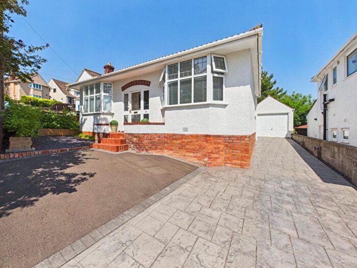 2 Bedroom Detached Bungalow For Sale In Farm Road, Milton, Weston-Super-Mare, BS22