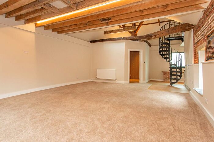 2 Bedroom Barn Conversion To Rent In Canterbury Road, Herne Bay, CT6