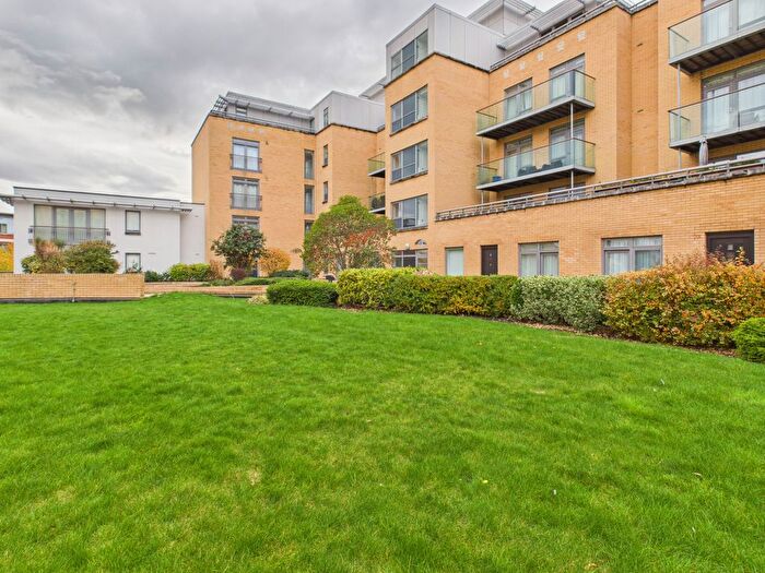 1 Bedroom Flat To Rent In Homerton Street, Cambridge, CB2