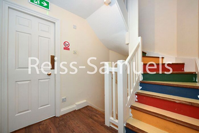 5 Bedroom Town House To Rent In Ferry Street, Isle Of Dogs, Docklands, London, Isle Of Dogs, Docklands, London, E14
