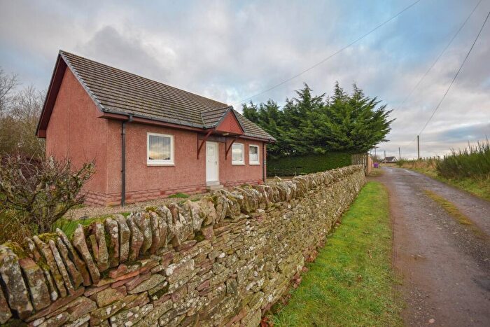 2 Bedroom Detached House To Rent In Roundyhill, Kirriemuir, Angus, DD8