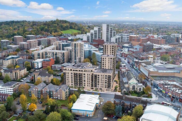 1 Bedroom Apartment To Rent In Imperial Drive, Harrow, HA2