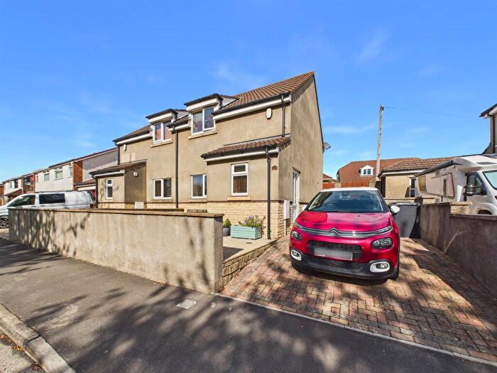 2 Bedroom Semi-Detached House To Rent In Dundridge Lane, Bristol, BS5