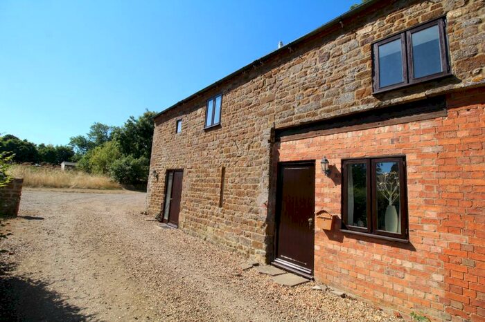 2 Bedroom Terraced House To Rent In Charwelton Road, Preston Capes, Daventry, NN11