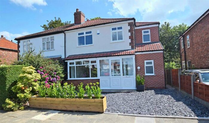 4 Bedroom Semi-Detached House To Rent In Melrose Avenue, Didsbury, Manchester, M20