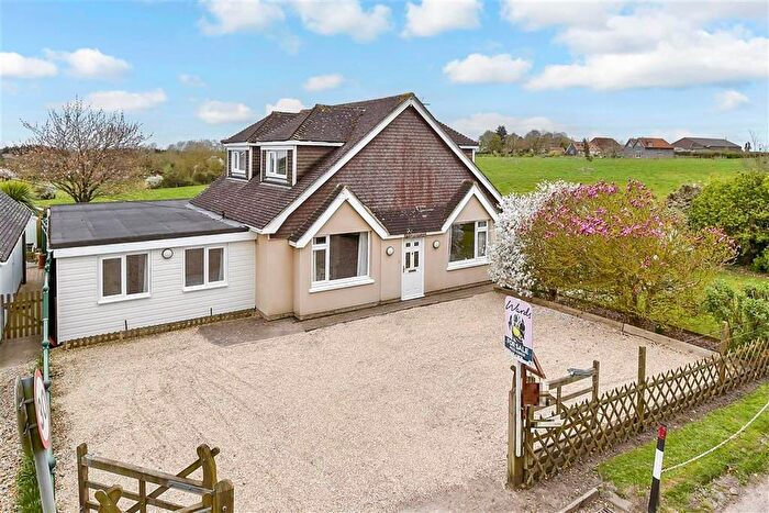 4 Bedroom Detached Bungalow For Sale In Bank Road, Aldington, Ashford, Kent, TN25