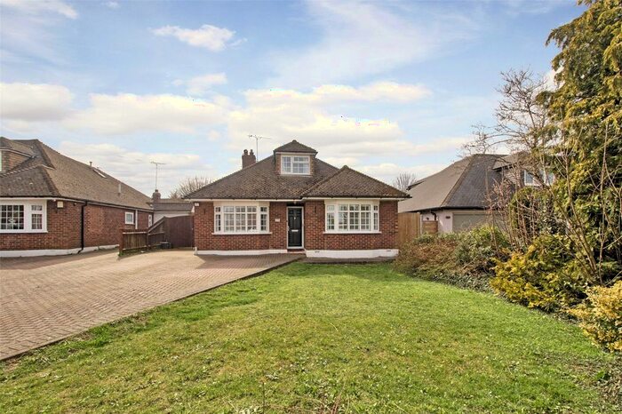 5 Bedroom Bungalow To Rent In Orchard Close, Longfield, Kent, DA3