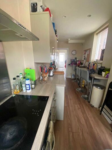 3 Bedroom Semi-Detached House To Rent In Ashdene Road, Withington, M20