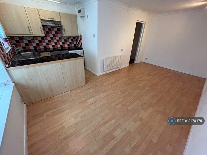 Studio To Rent In Denmead, Two Mile Ash, Milton Keynes, MK8