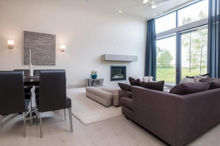 1 Bedroom Apartment To Rent In The Atrium, Linford Wood, MK14