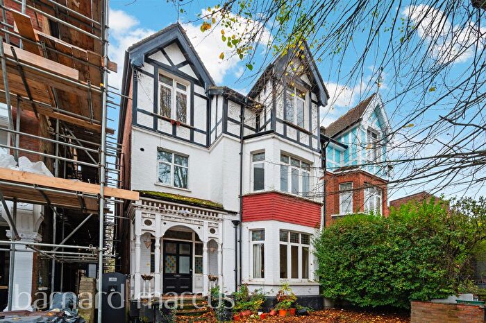 6 Bedroom Semi Detached House For Sale In Barrowgate Road, London, W4