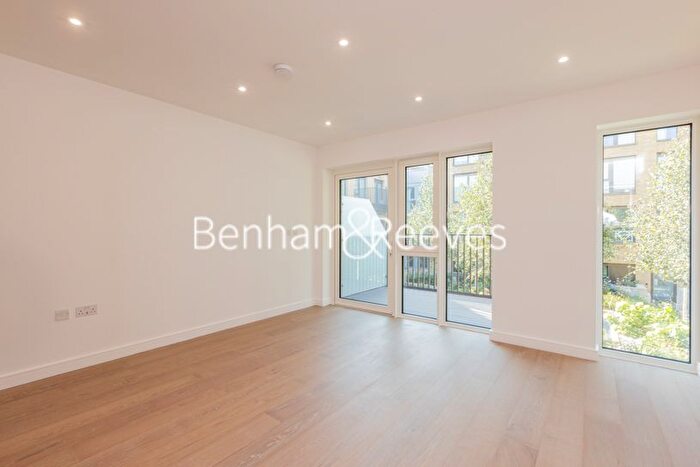 1 Bedroom Flat To Rent In Parr's Way, Distillery Road, W6