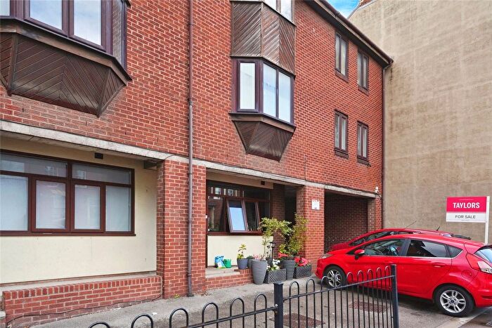 1 Bedroom Flat For Sale In Southgate Street, Gloucester, GL1
