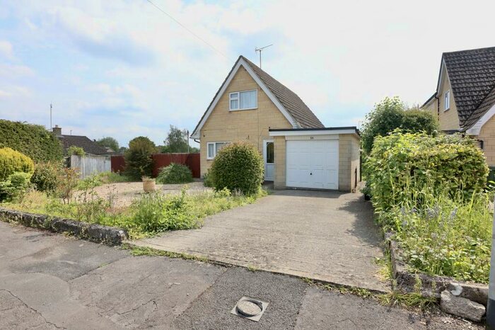 3 Bedroom Detached House For Sale In Brook Drive, Corsham, Wiltshire, SN13