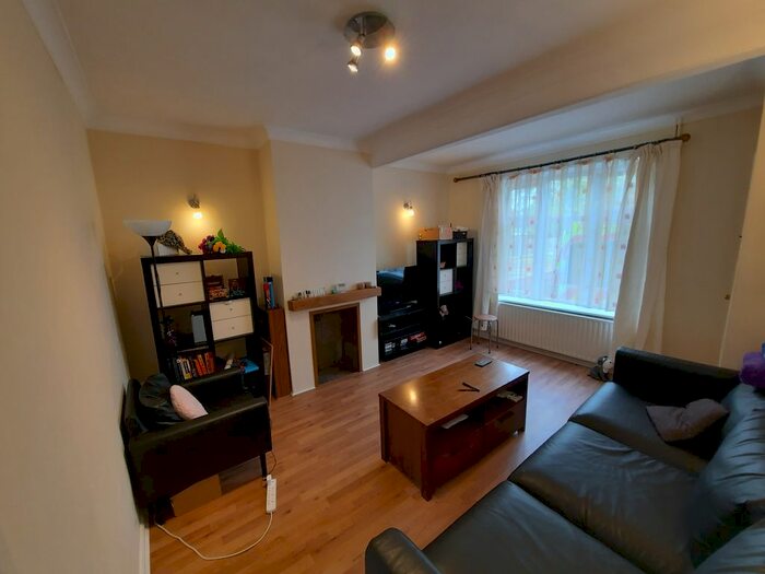 2 Bedroom Terraced House To Rent In Bournebrook Road, London, SE3