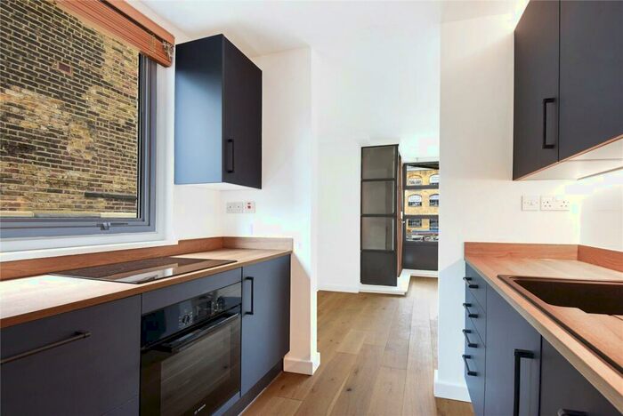 2 Bedroom Flat To Rent In New Wharf Road, Kings Cross, N1