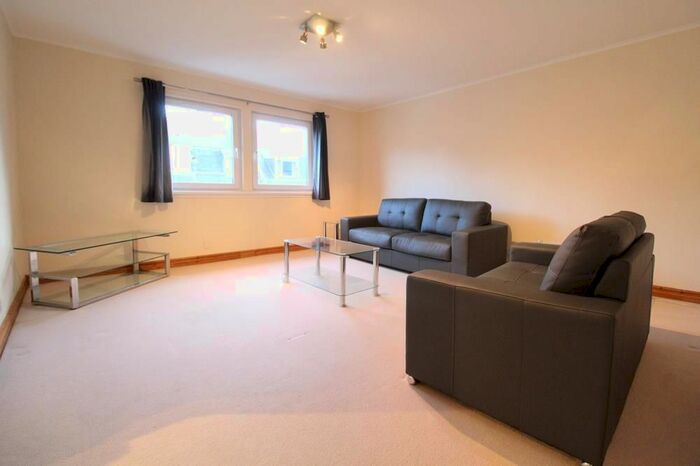 2 Bedroom Flat To Rent In Claremont Grove, Aberdeen, AB10