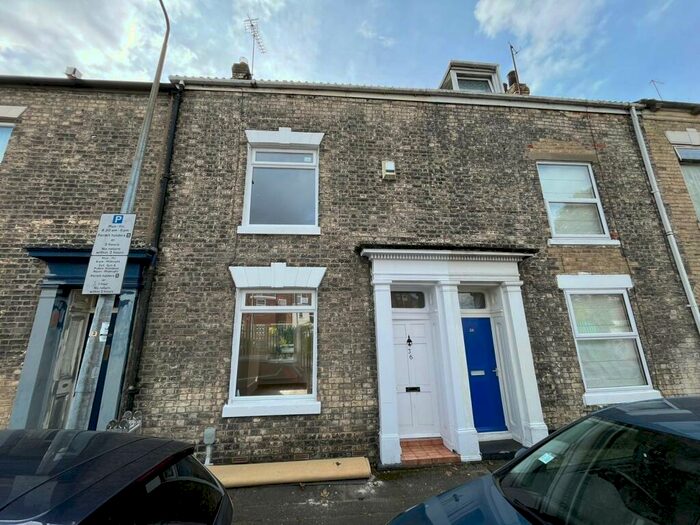 4 Bedroom Terraced House To Rent In Grey Street, Hull, East Riding Of Yorkshi, HU2