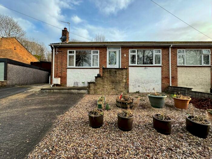 2 Bedroom Semi-Detached Bungalow For Sale In Brooklands Avenue, Wirksworth, Matlock, DE4