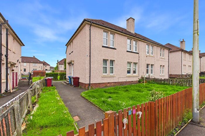 1 Bedroom Flat For Sale In Brown Street, Carluke, ML8